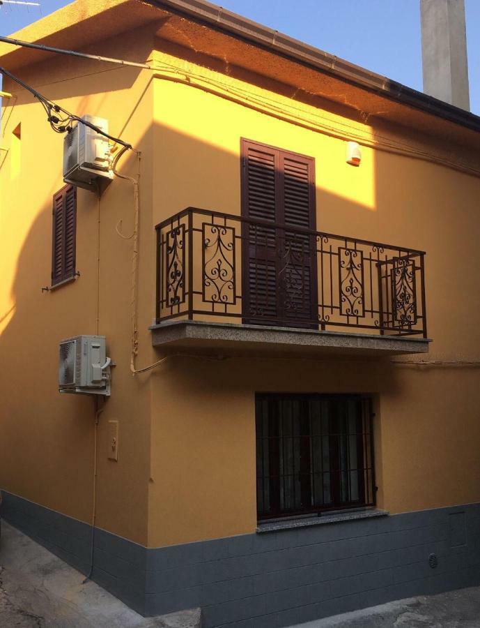 Casa Vacanze One Фрашинето Экстерьер фото